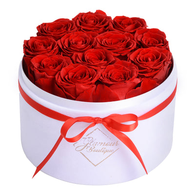 Eternal Prestige Velvet White | 12 Red Roses